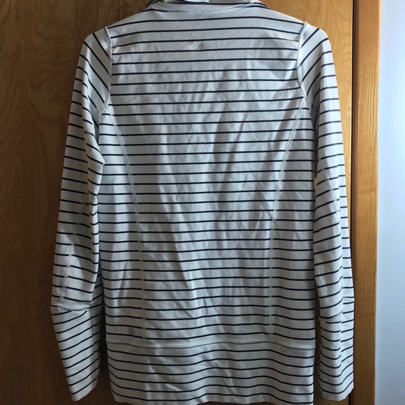 Lululemon In Stride Jacket - Picture 10 of 12